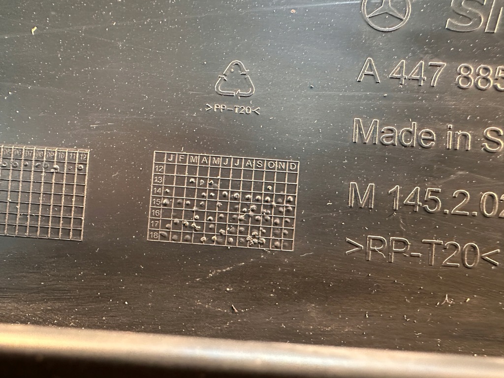 фото №13, Mercedes vito w447 v-klasa плита захист pod бампер a4478850036