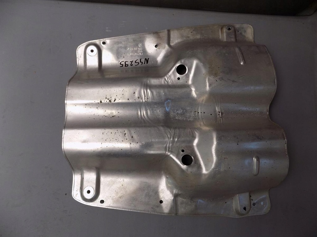 фото №1, Vw phaeton защита тепловая 3d0521441c