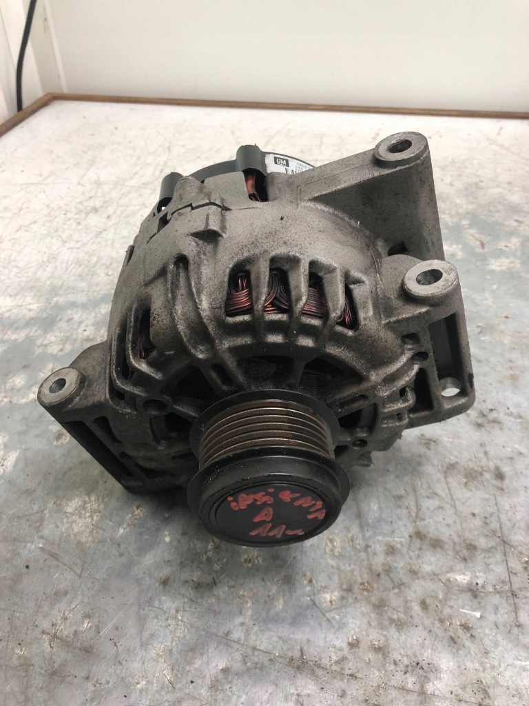 Купить Генератор opel insignia a 2.0t 13500331