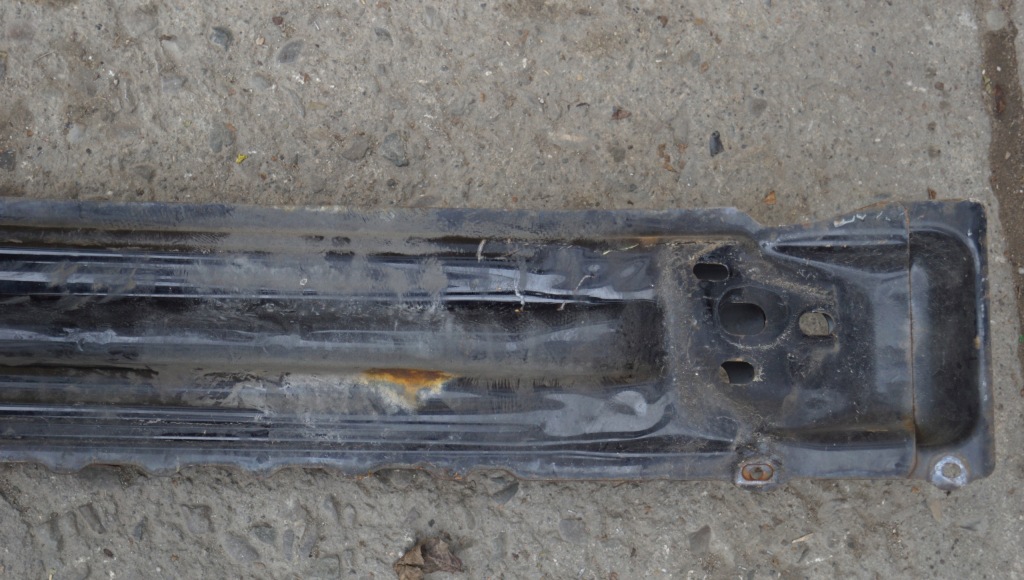 Купити Балка бампера перед toyota celica vii