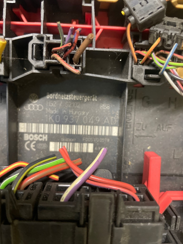 фото №2, Vw caddy модуль блок керування блок управління бортовою мережею 1k0937049ad