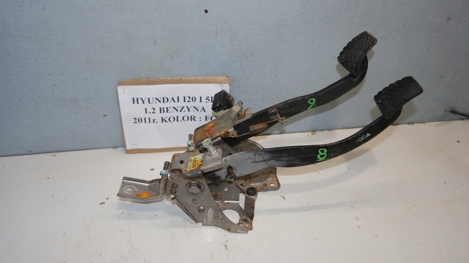 фото №1, Педаль педалі гальма зчеплення hyundai i20 i 1.2