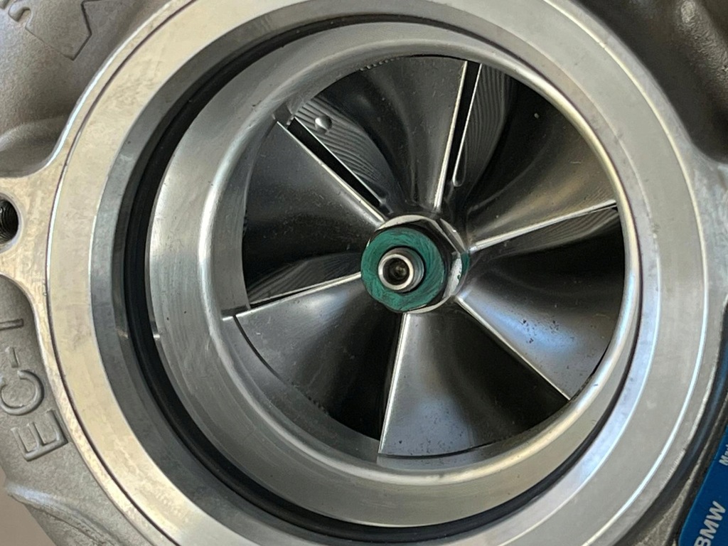 фото №4, Турбонагнетатель bmw g11 g12 760i m760 lix 8657717 18559700016 nowa