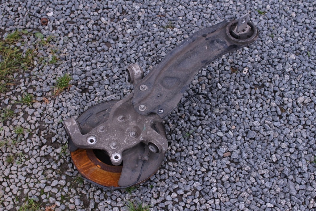 фото №6, Рычаг ступица поворотный кулак левый задняя mercedes cla