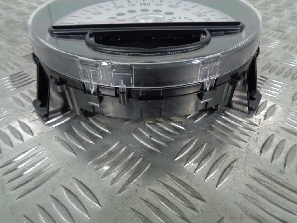 фото №5, Mini cooper 13r 1.6 d счетчик 9232427