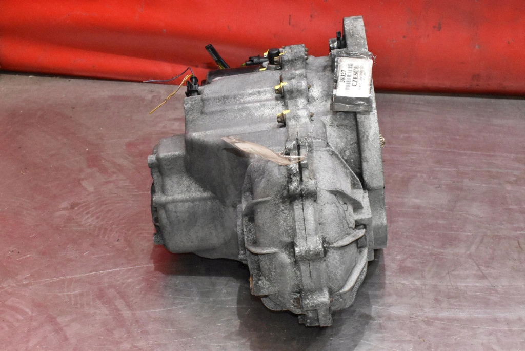 Коробка передач передач 0001812v006 smart fortwo 1 1 0.8 cdi 41 km 98-02 Недорого