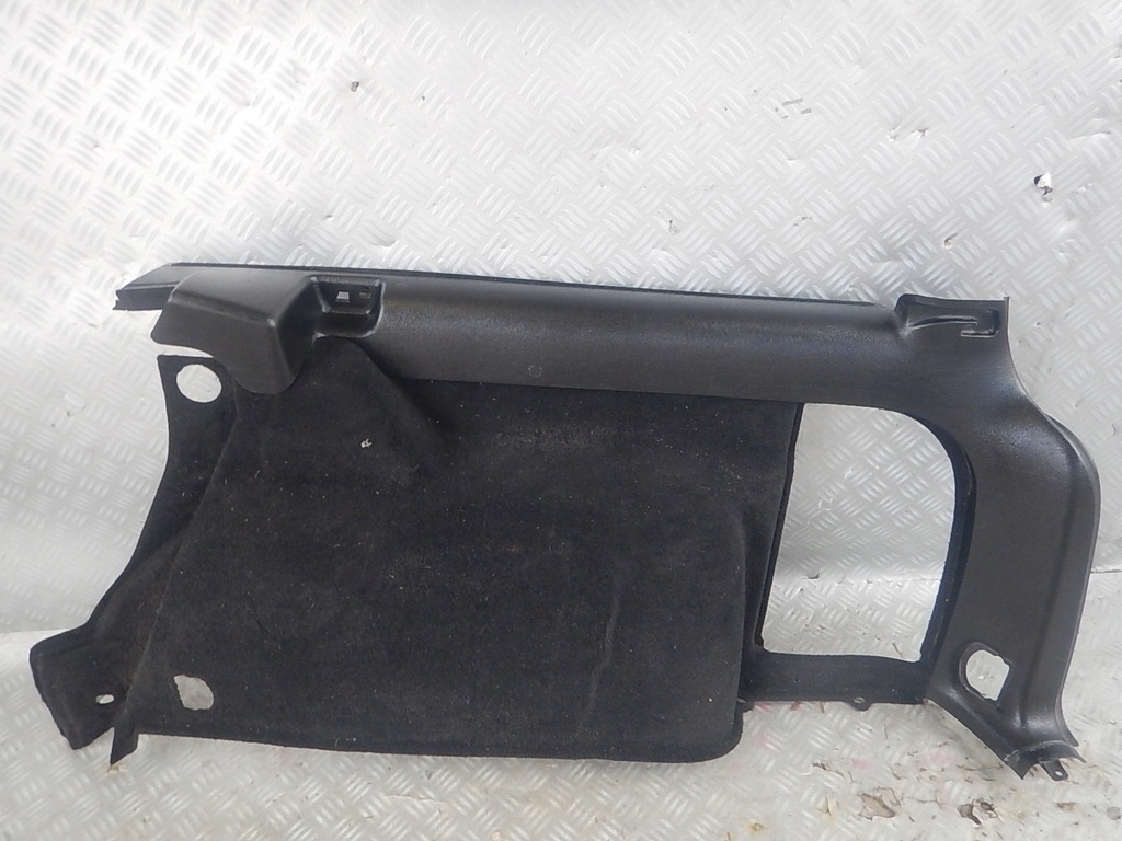 фото №1, Vw passat b5 kombi правая обивка багажника