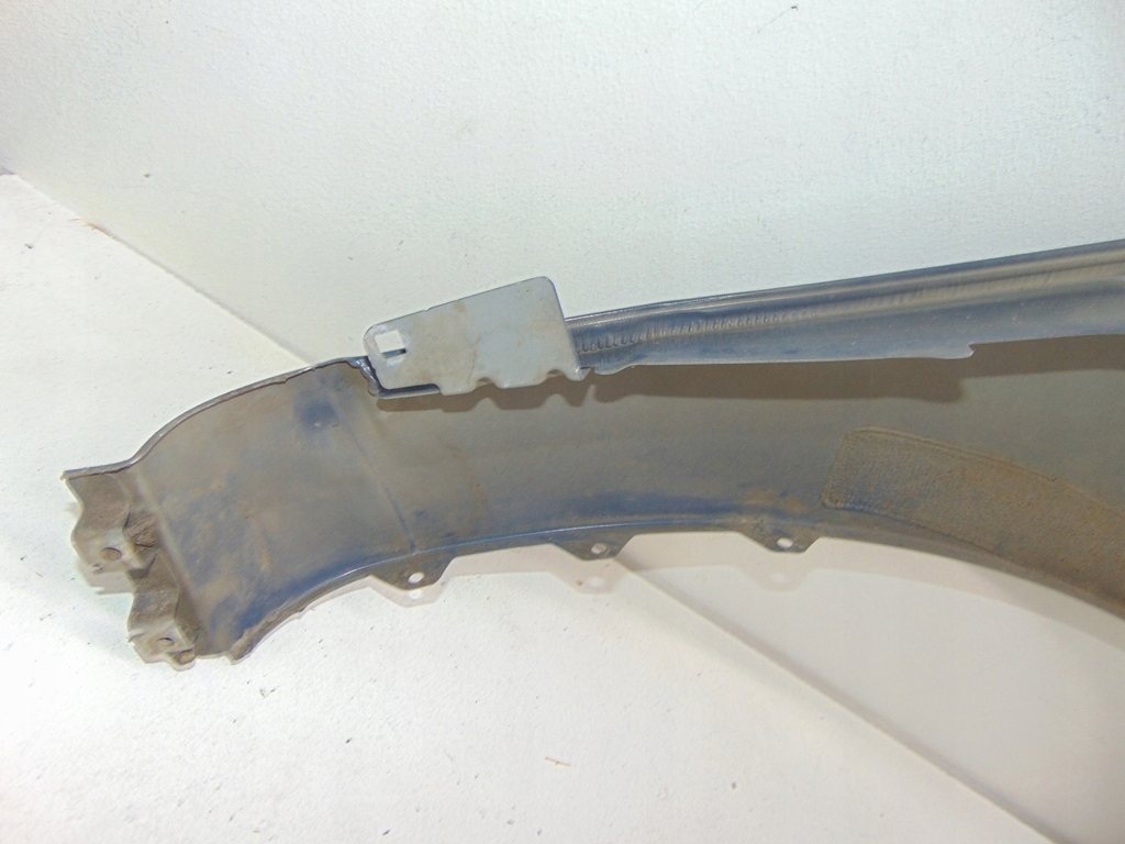 фото №10, Mercedes w447 крыло перед левый a4478810614
