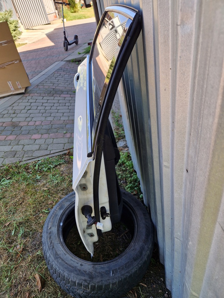 фото №9, Двері правий задня задні hyundai i40 sw kombi 11-19 ncw