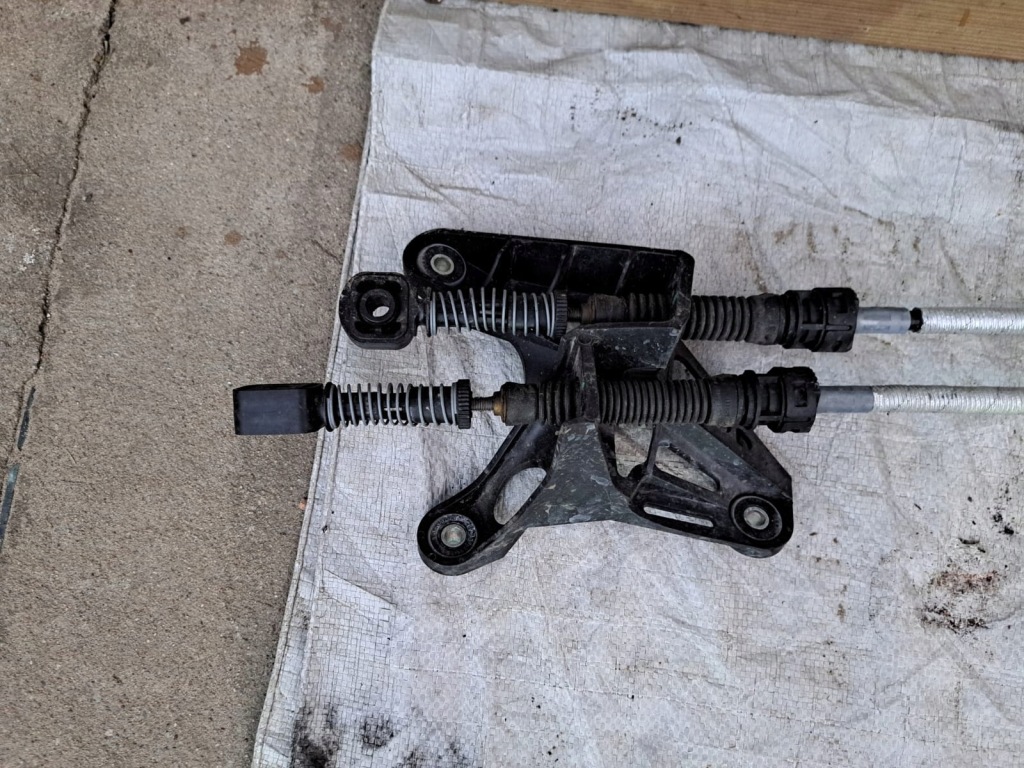 Вибірник троси перемикання передач seat leon iii Київ