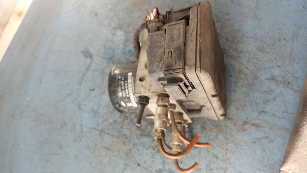 фото №1, Насос abs seat alhambra 1.9td 99r