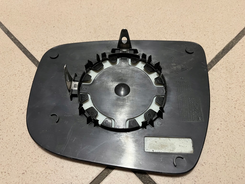 фото №7, Вкладиш дзеркало правий nissan juke lift 14-