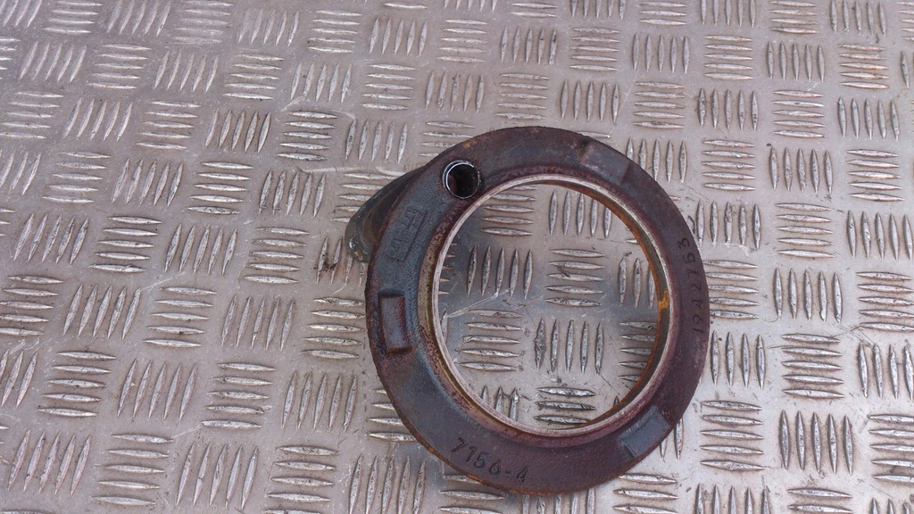 фото №4, Кронштейн кронштейн датчика abs scania r s