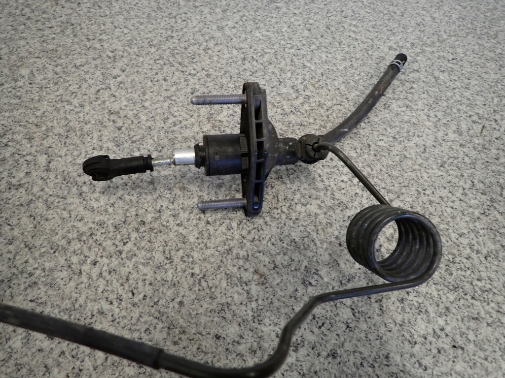 фото №5, Suzuki swift 1.3 ddis mk7 10- помпа сцепления