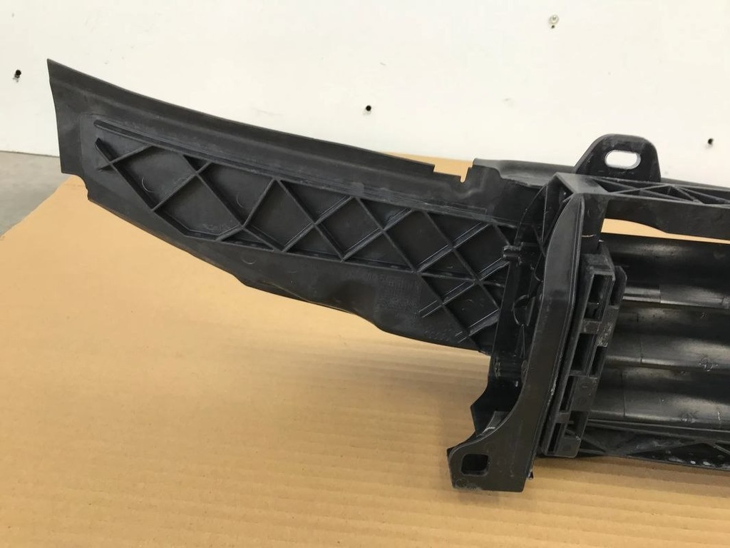 фото №11, Жалюзі audi e-tron 4ke121223 впуск повітропровід повітря