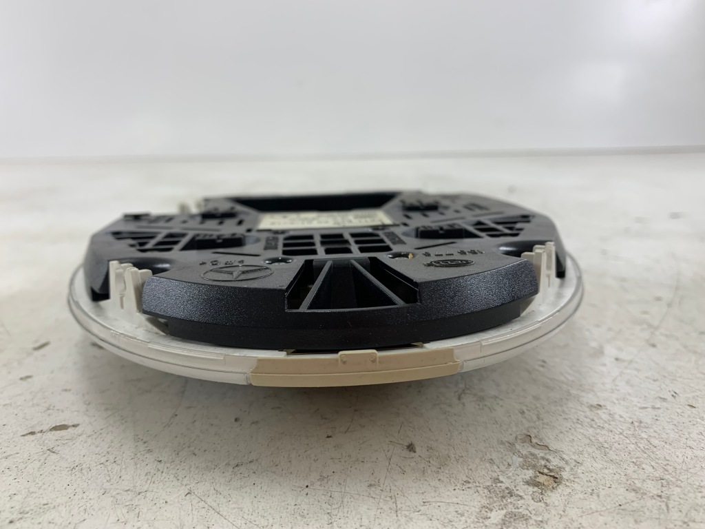 фото №6, Mercedes w211 лампа салона освещение кабины a2118202001