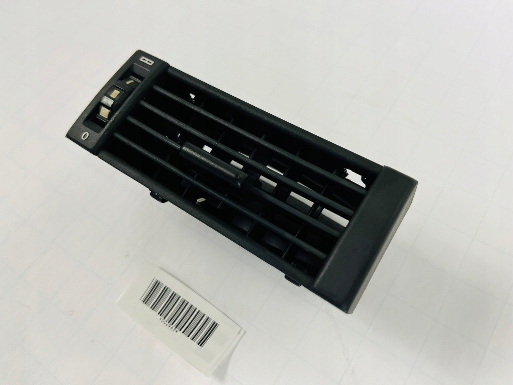 фото №5, Решётка обдув правая пассажира w панель приборная консоль mercedes w124