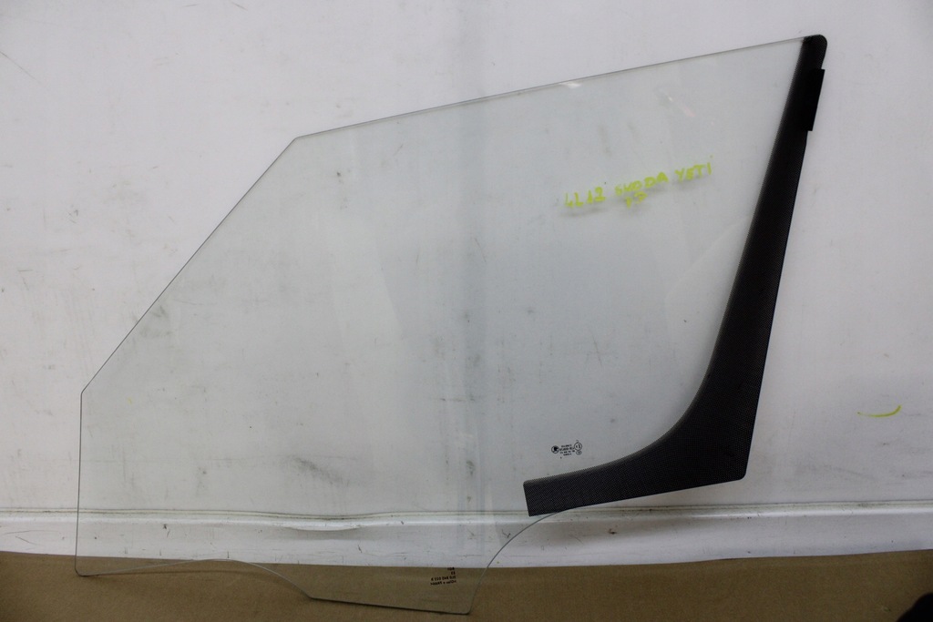 фото №1, Skoda yeti 2009r- стекло дверь правая передняя правый перед