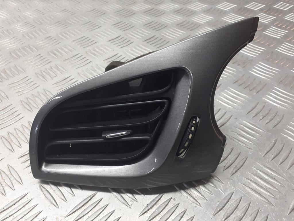 фото №1, Решётка обдув левая citroen c3 ii 1.4 96857498zd