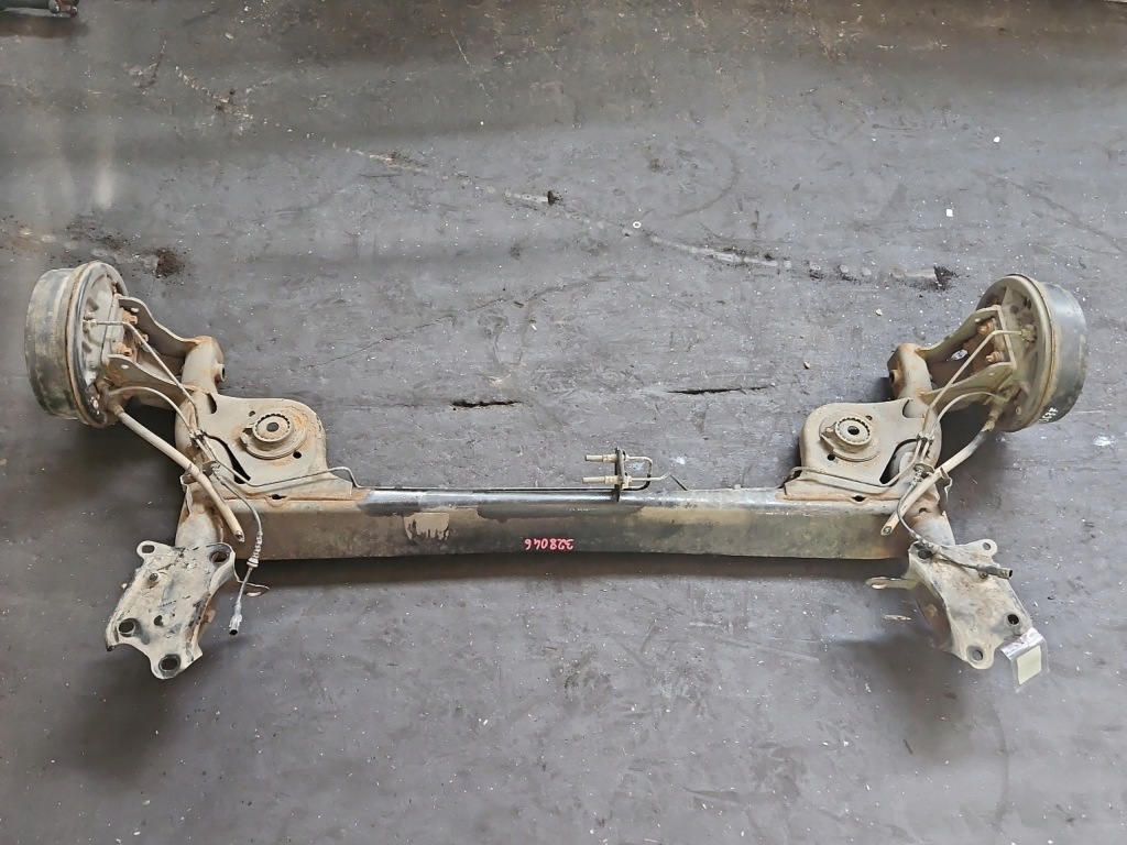 фото №1, Задняя балка oś задняя тормозные барабаны dacia duster ii 18-21