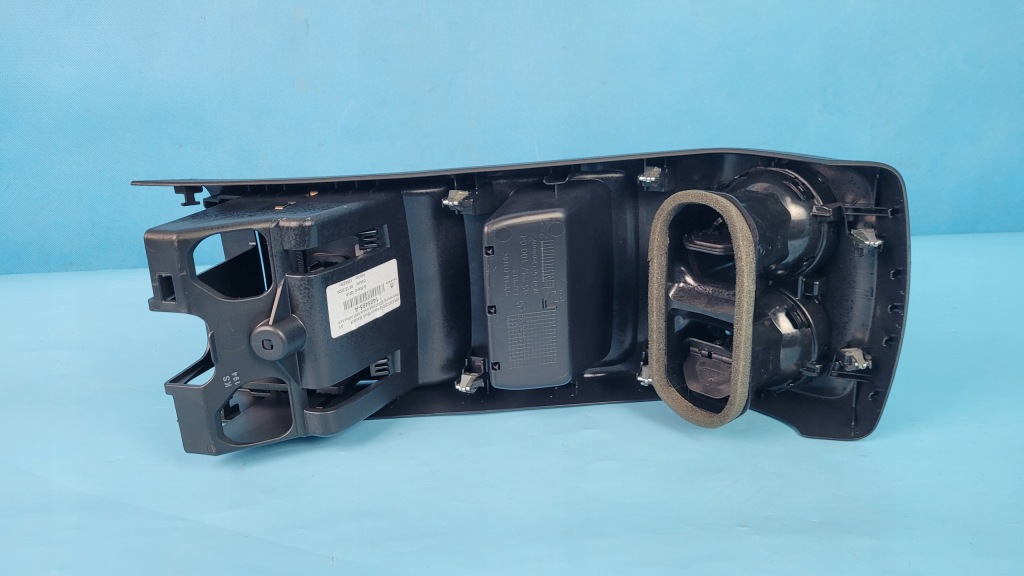 Mercedes eqa 250 21r защита корпус туннель a1776802006 usb a2478207802 Недорого