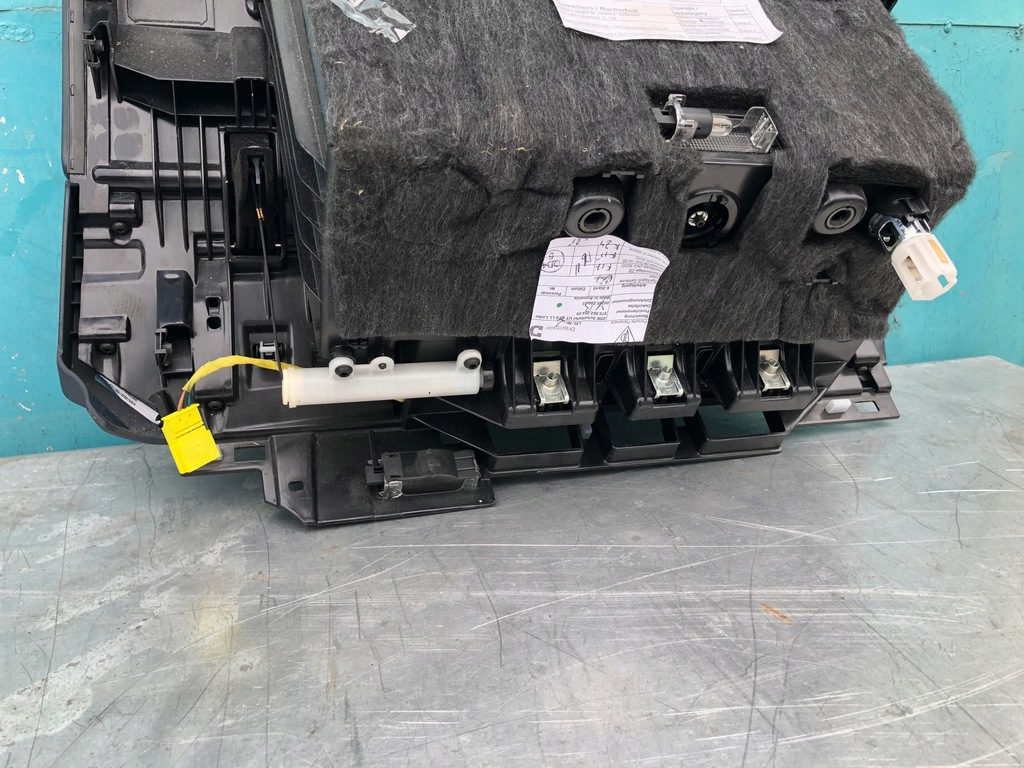 фото №6, Panamera 970 подушка колінна подушка безпеки права пасажир