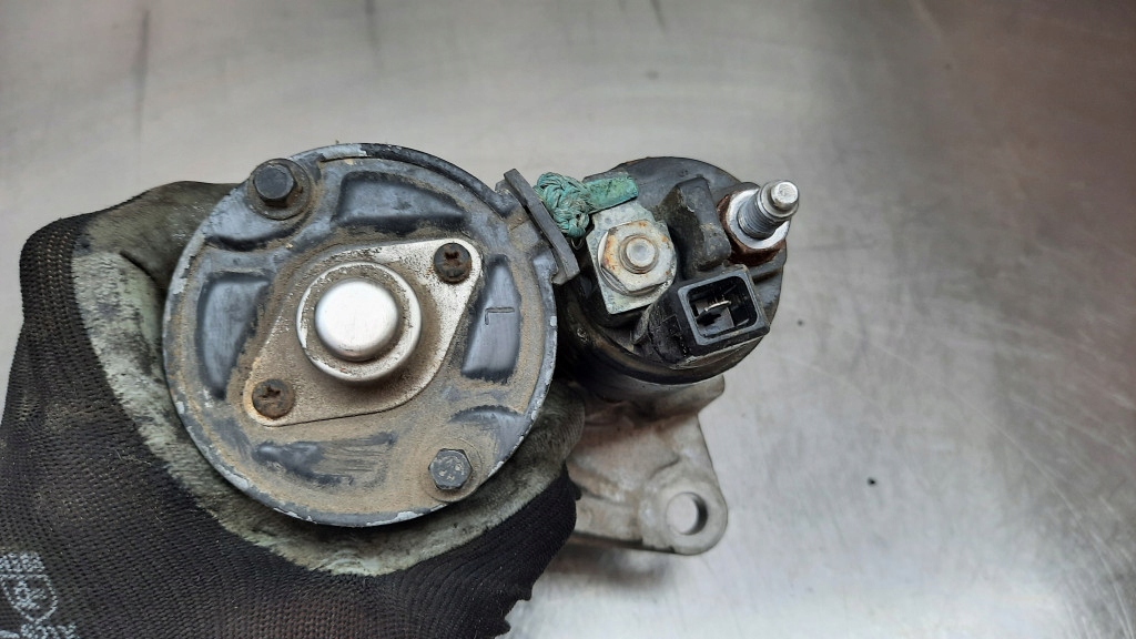 Стартер 02t611023 vw polo iv 9n 1.2b в Україні