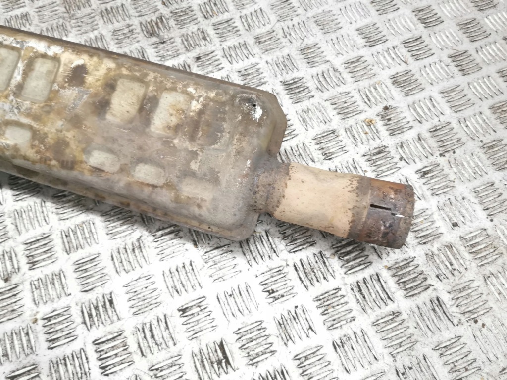 Jeep cherokee 2015 гасник вихлоп Ціна