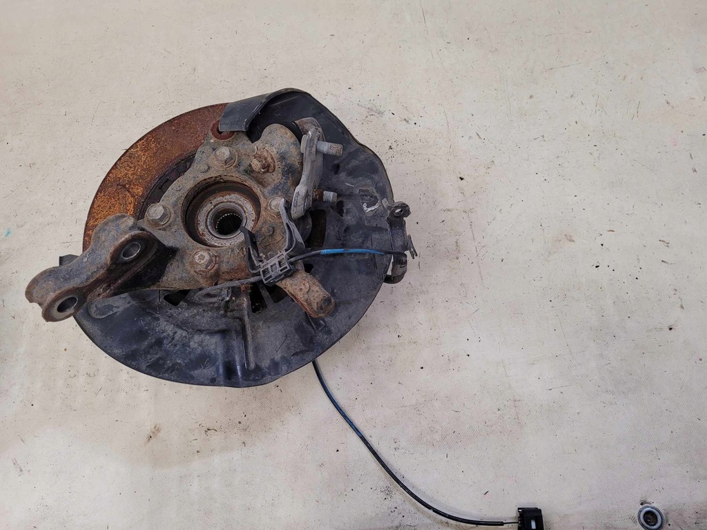 фото №2, Поворотный кулак перед левая lexus rx iv 200t 2016-