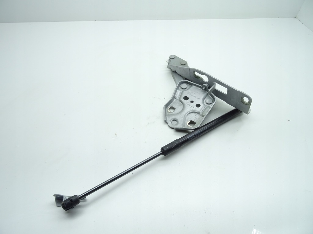 фото №1, Петля капот правый volvo xc40 31356753