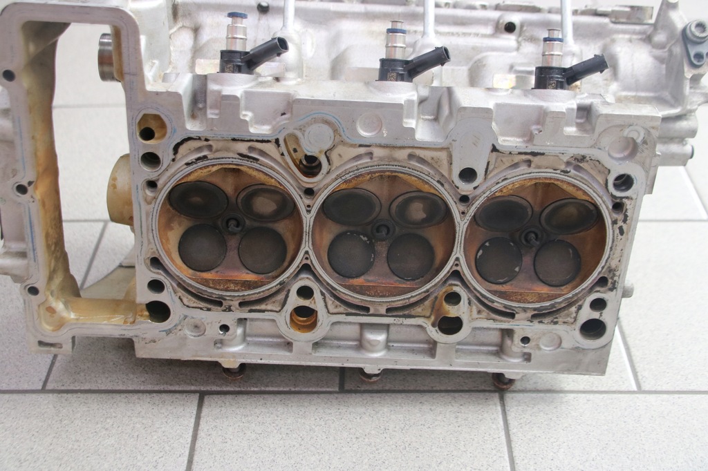 фото №9, Audi a8 d4 3,0 tfsi crec головка ліва 06e103403aa