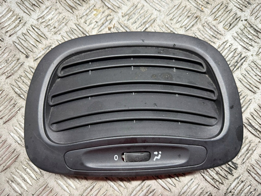 фото №1, Решётка обдув панели консоли fiat 500l