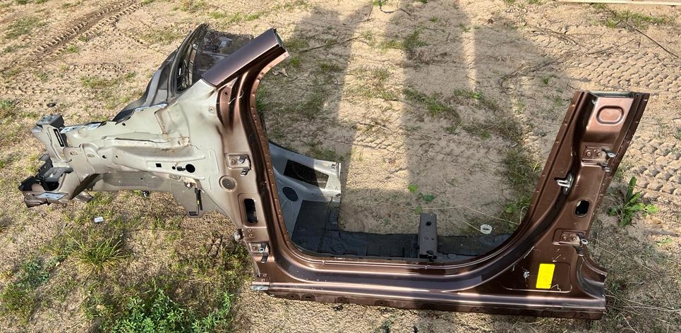 фото №1, Peugeot 2008 i четверть лонжерон левый перед