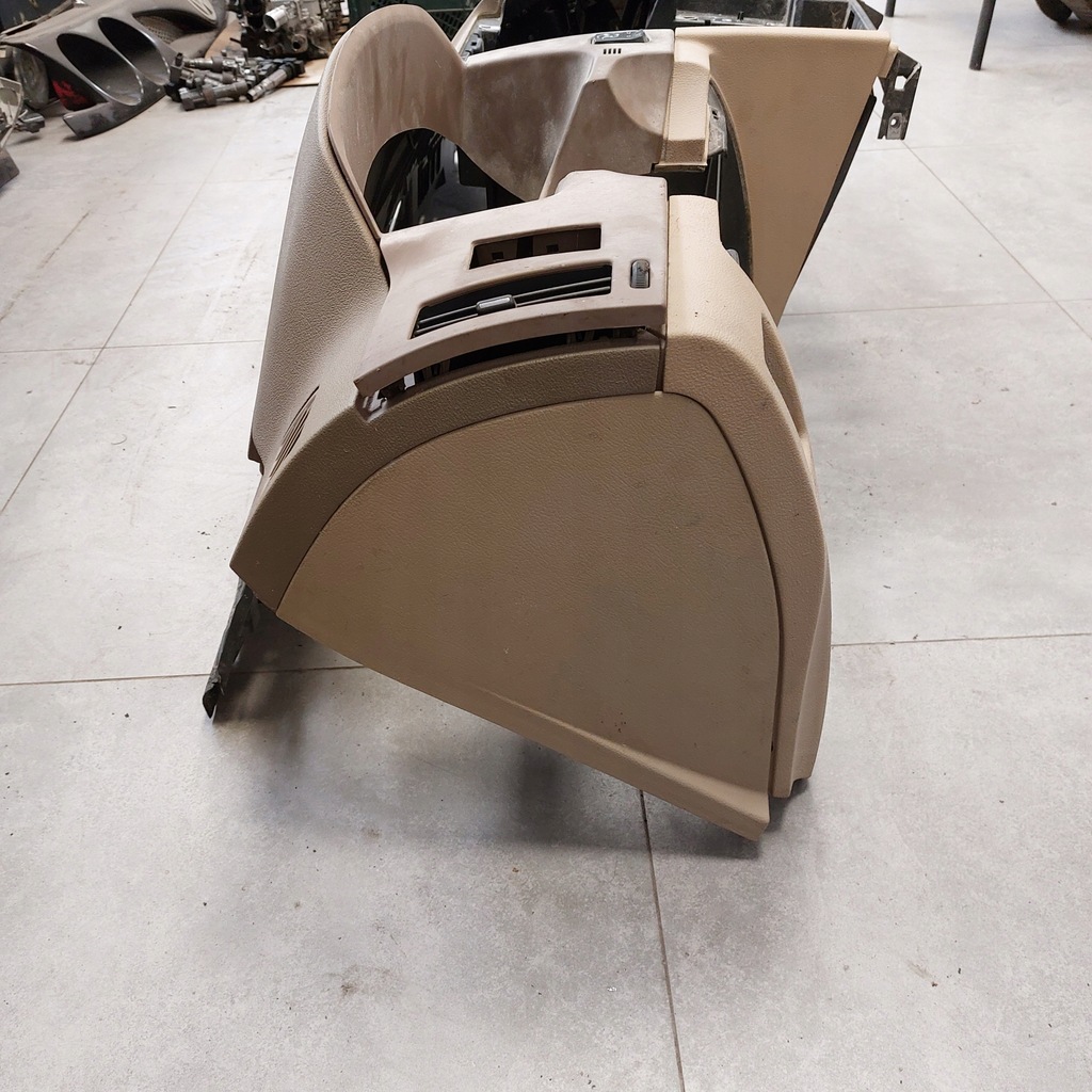 фото №8, Cadillac sts панель приладів приладова панель приладів beż kawa