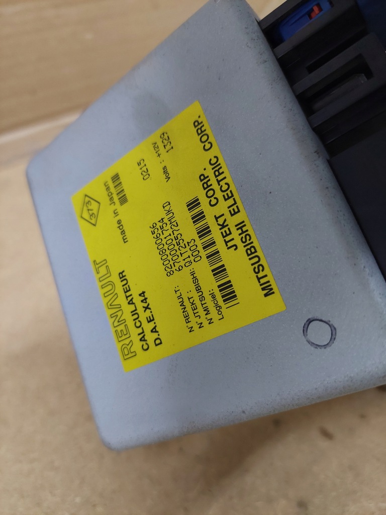 фото №6, Усилителя электрический. 8200809483 twingo ii 10r 1.2 8v