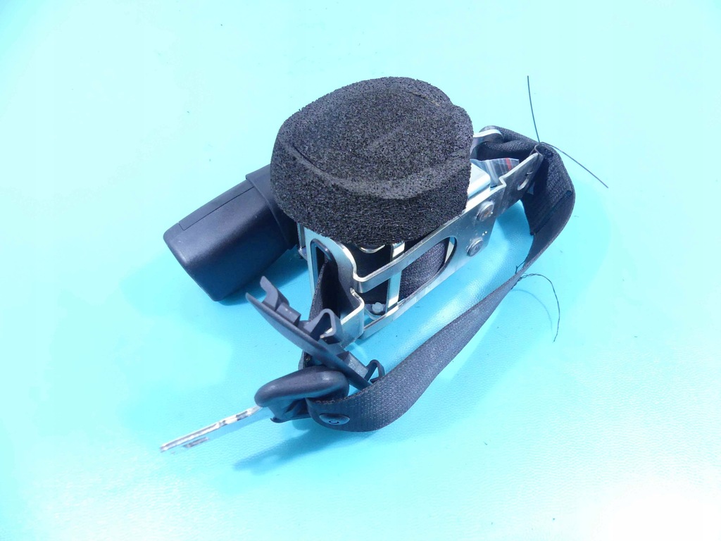 фото №1, Pas безпеки задня середній lexus gs iv 11-20