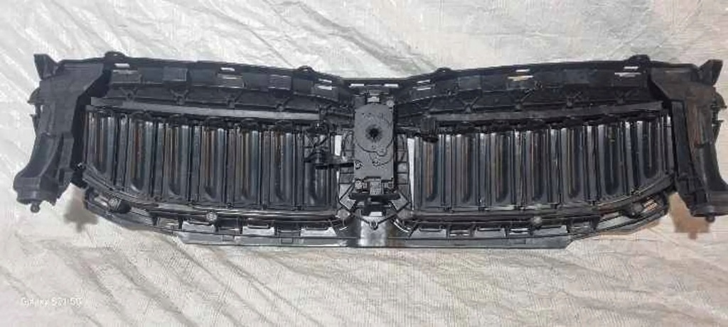 фото №7, Жалюзи шторка канал воздуха bmw 5 g30 g31