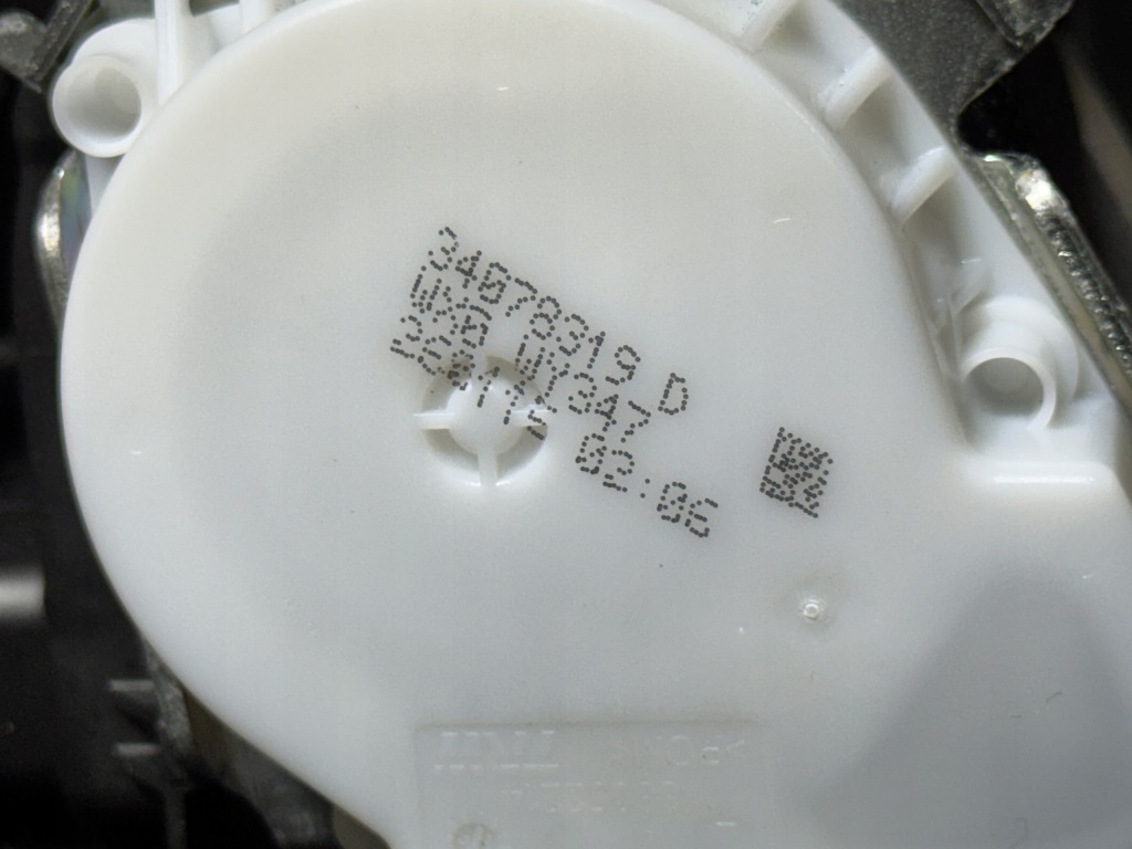 Ремінь безпеки правий перед bmw f30 34078319d Оригінал