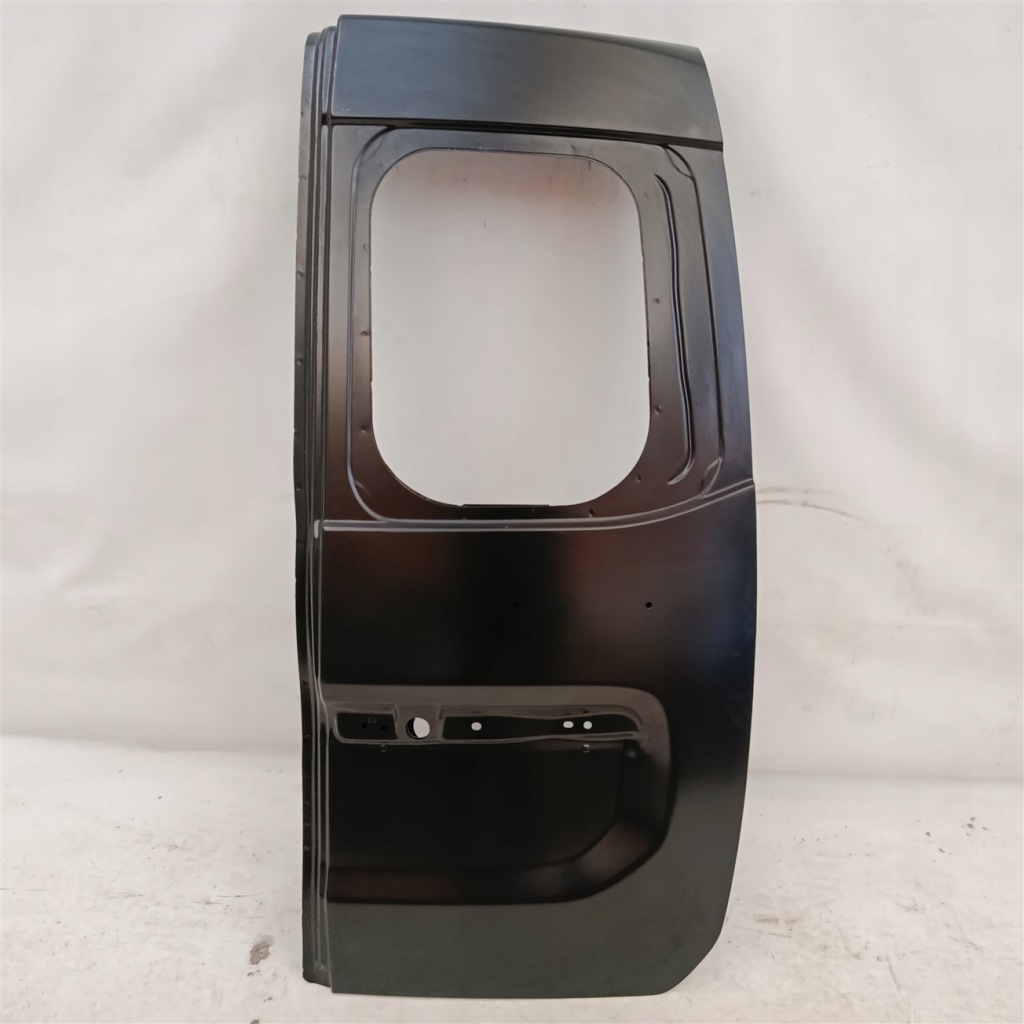 Купить Дверь правое задняя renault express 901229712r