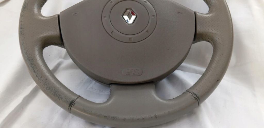 фото №3, Воздуховод renault scenic ii megane ii - светлая кожа -