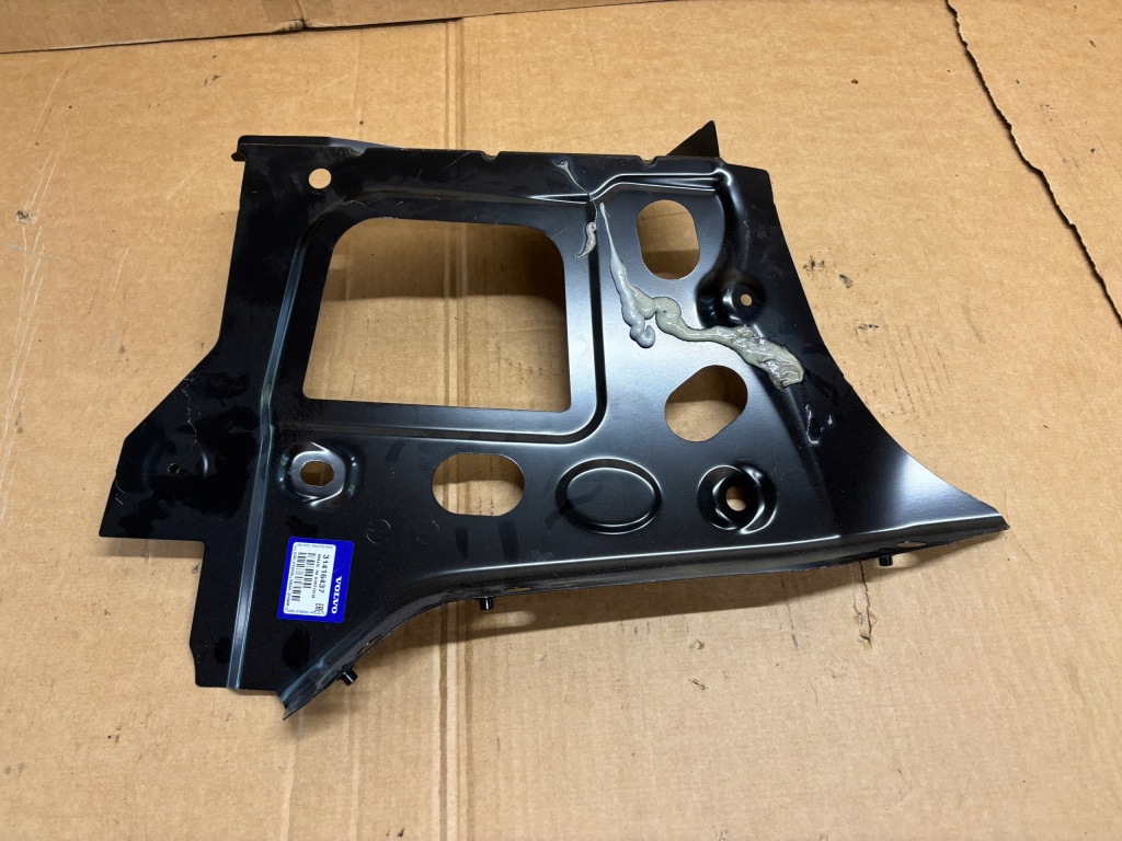 фото №1, Volvo xc90 ii защита поперечина усилитель 31416437