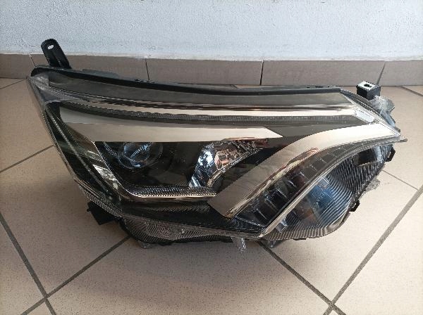 фото №1, Toyota rav4 rav-4 led лампа передняя перед правая