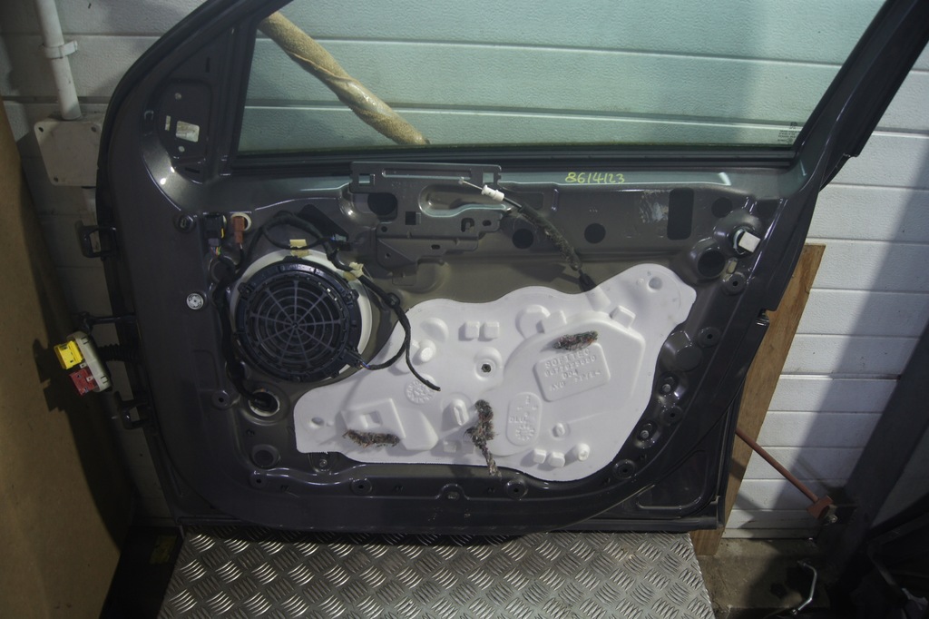 фото №11, Дверь правый перед peugeot 308 t9