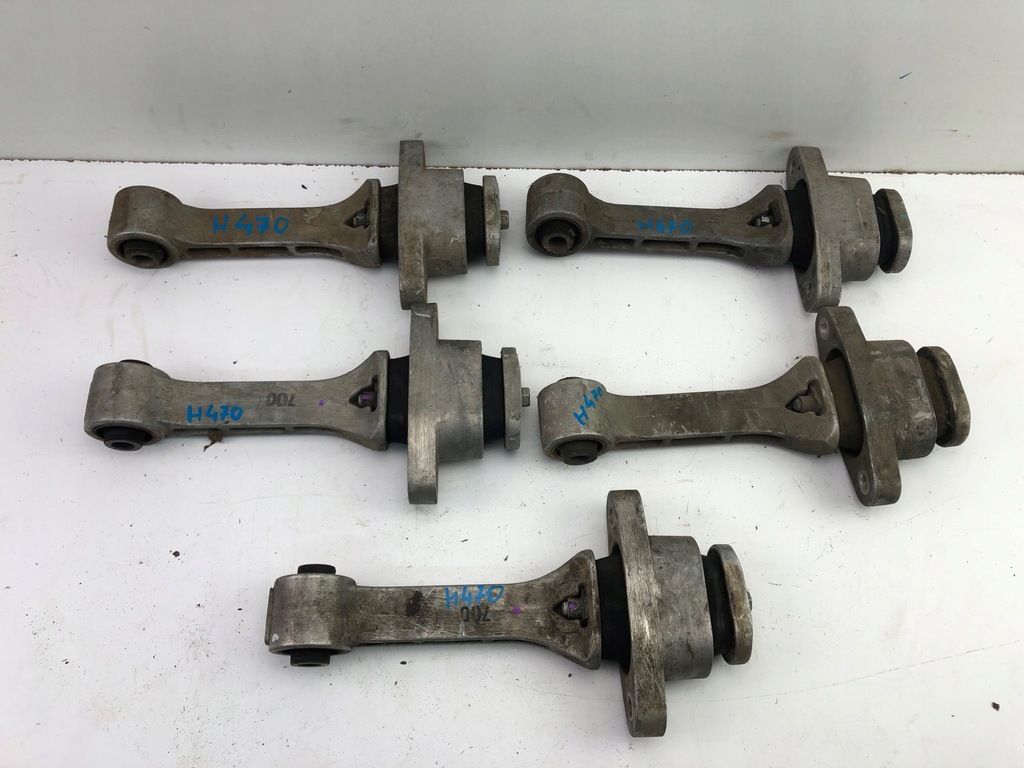 фото №7, Kia hyundai кронштейн крену 219572s000