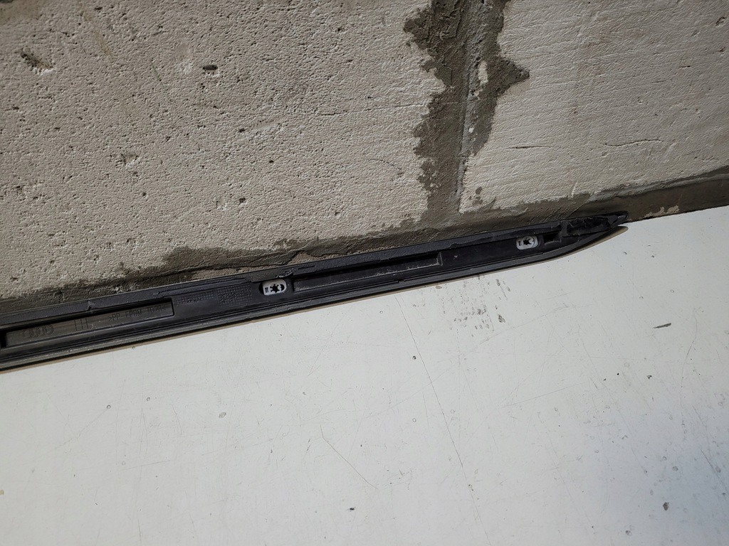 фото №8, Молдинг порог левая audi a1 s line 82a