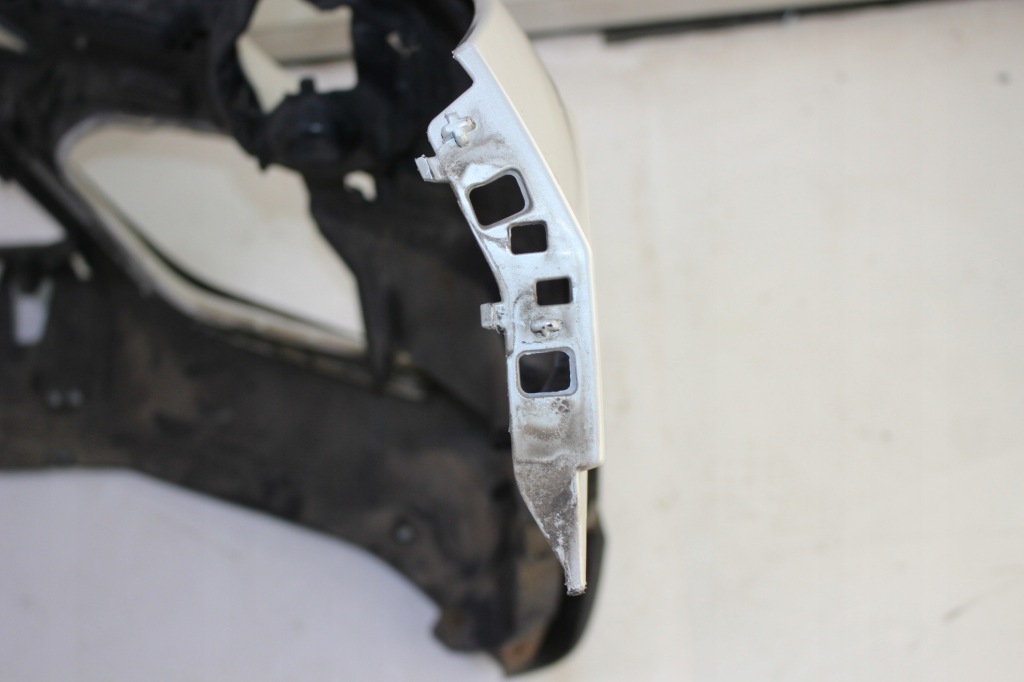 фото №16, Бампер перед передний bmw x1 f48 a96 mineralweiss