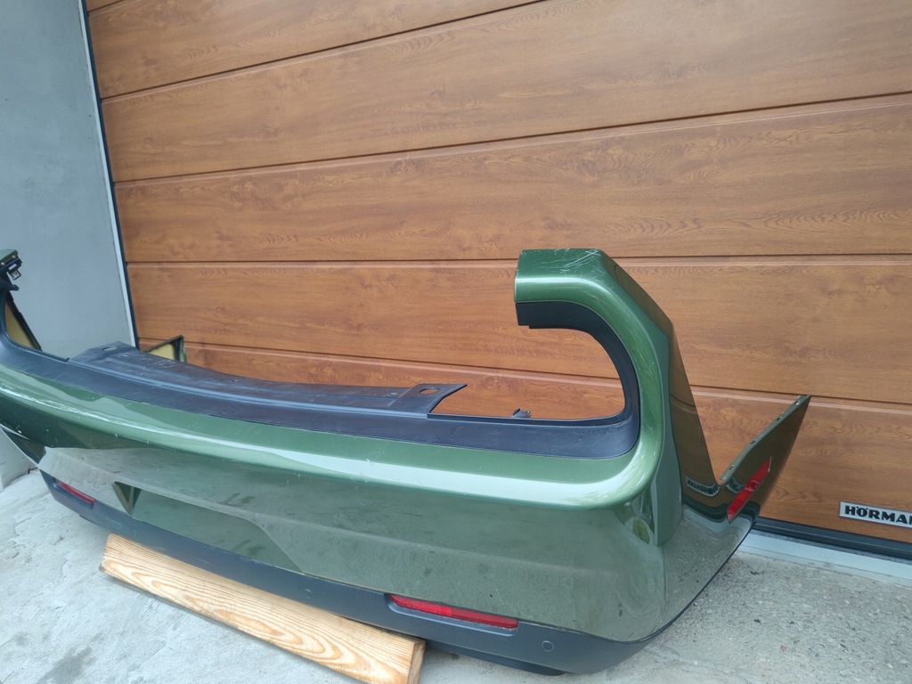 фото №9, Dodge challenger задний бампер 2020 - 2024 kompletny модули