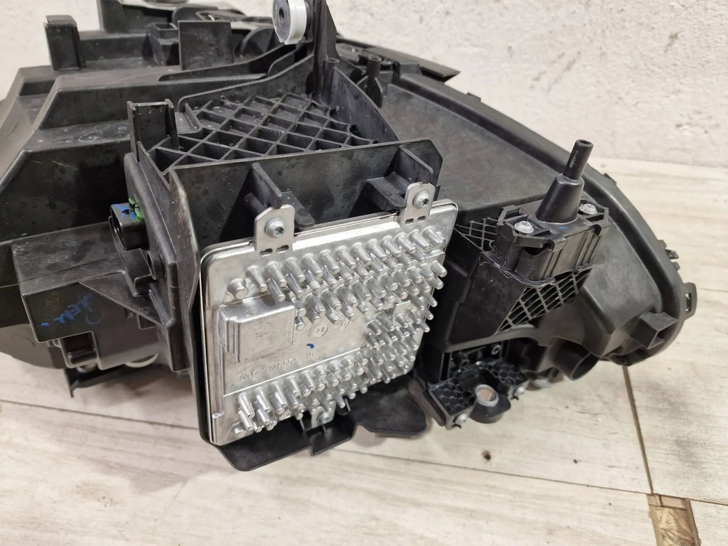 фото №16, Лампа права перед bmw 2 m2 g42 coupe full led shadowprzednie