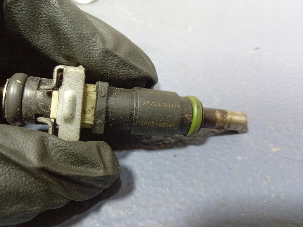 Mercedes s klasa w221 3.5 v6 b 272 kmv форсунка a2720780249 Недорого