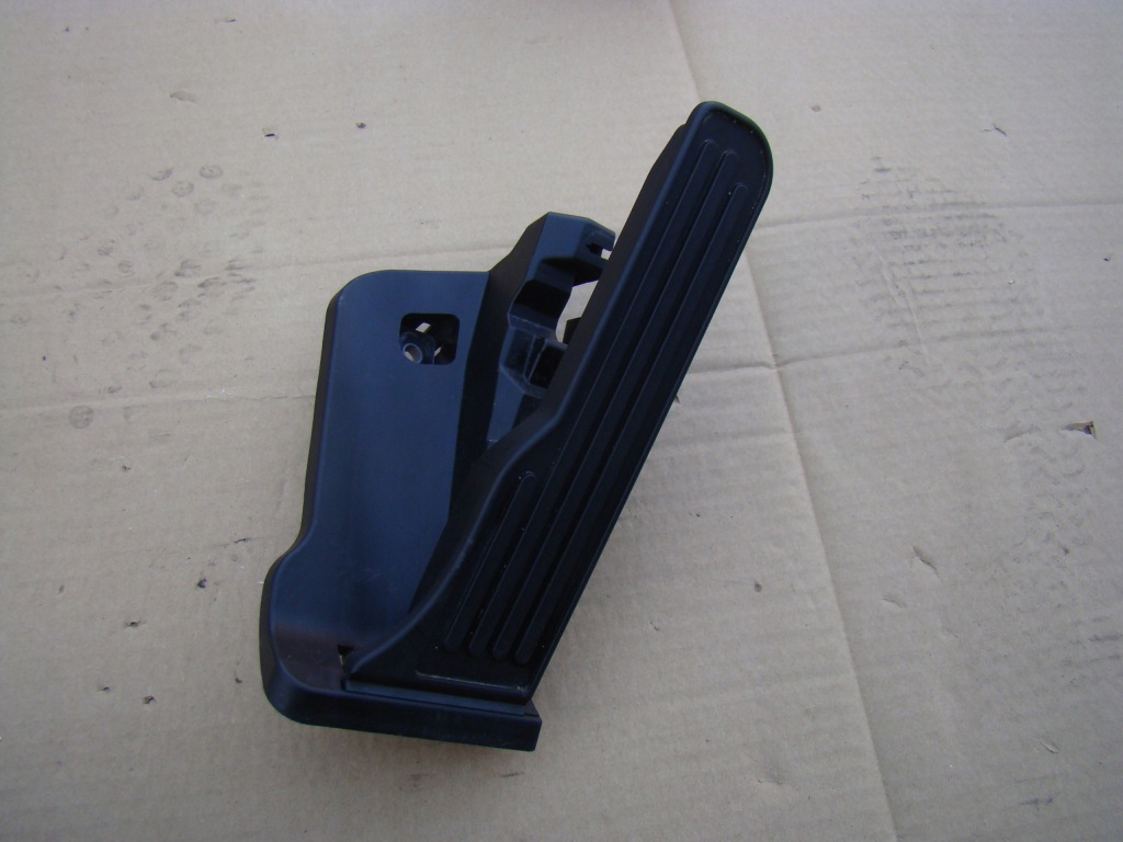 фото №1, Chevrolet camaro 2016- педаль потенціометр газу